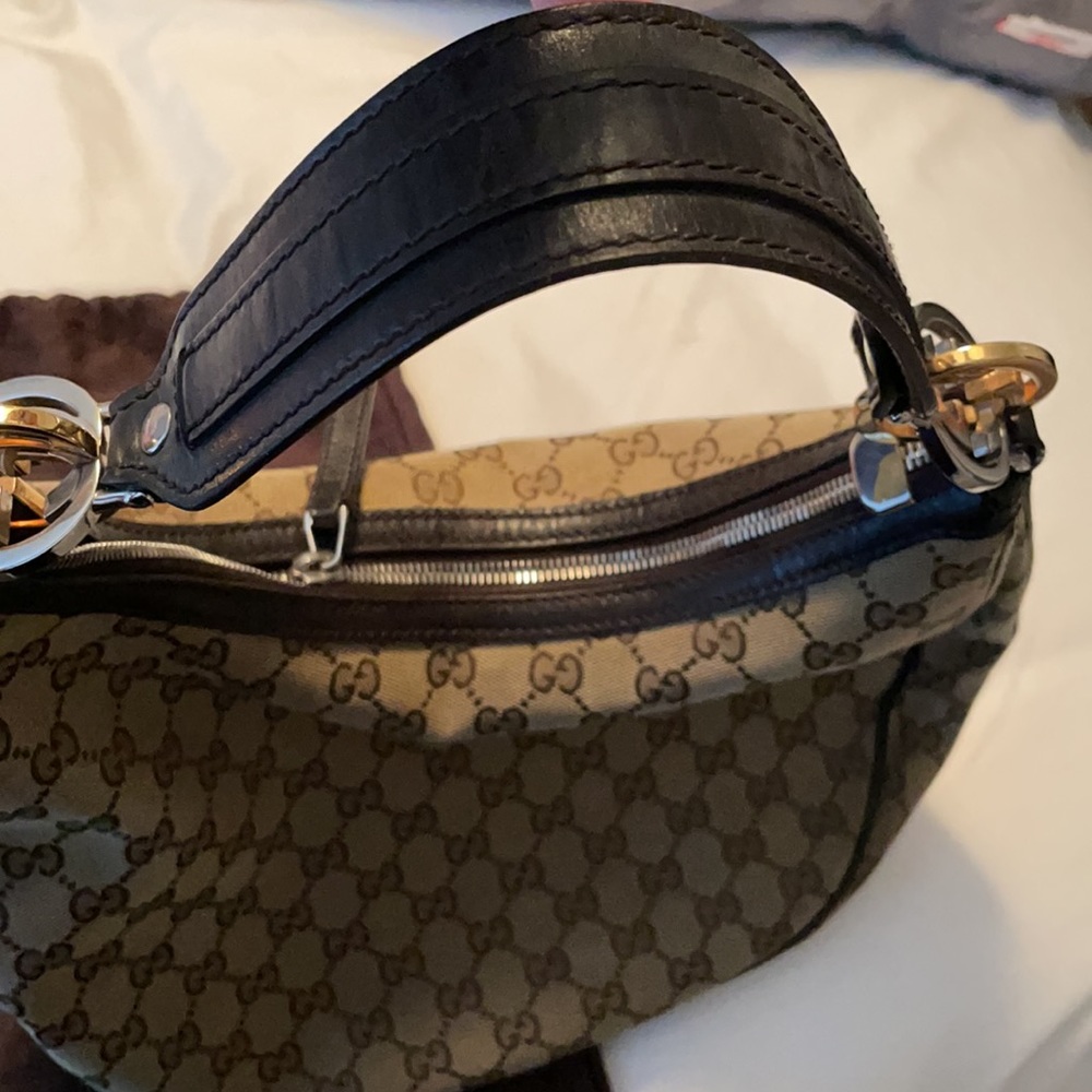 Gucci Hobo Bag - Picture 4 of 8